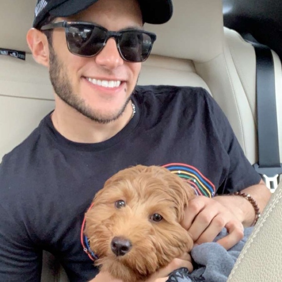 Meet your Posher, Jeannette - Picture 3 of 8